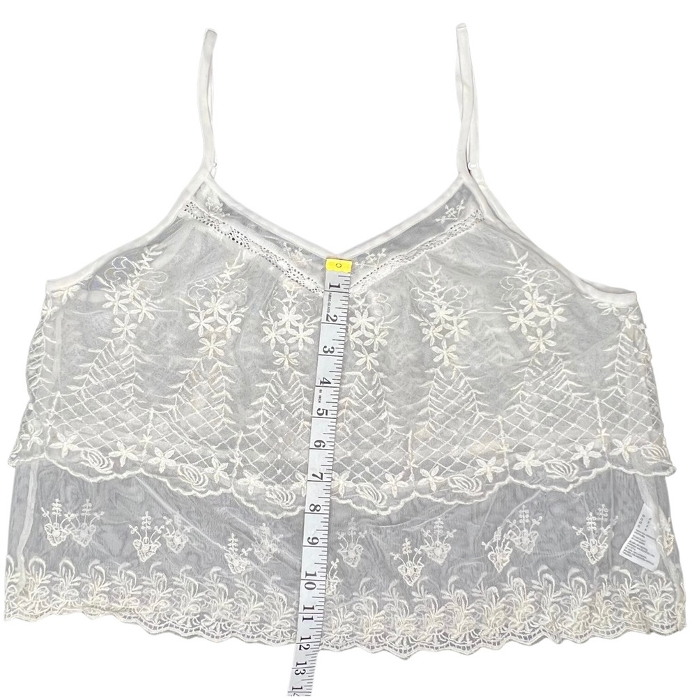 ❌SOLD❌ AEO Cami Tank Top Tiered Mesh Lace Embroidered Festival Off White Cream M - Picture 15 of 17